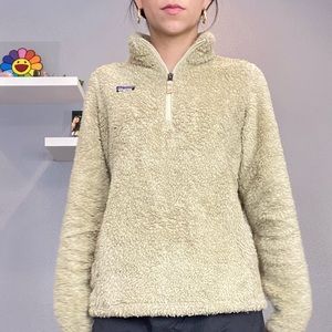 Patagonia Quarter Zip up